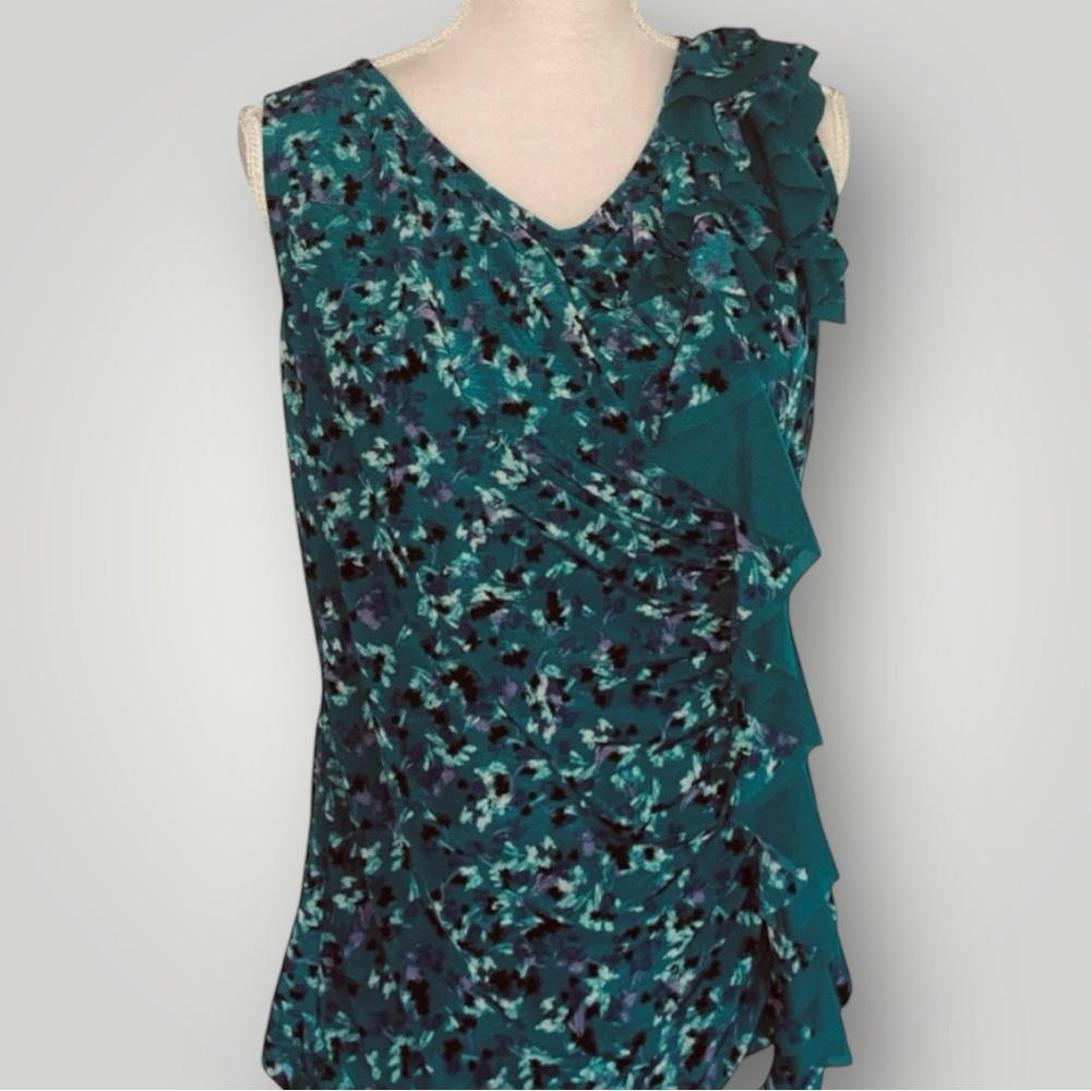 2 for $20  Elle Floral Teal Top Sz XL